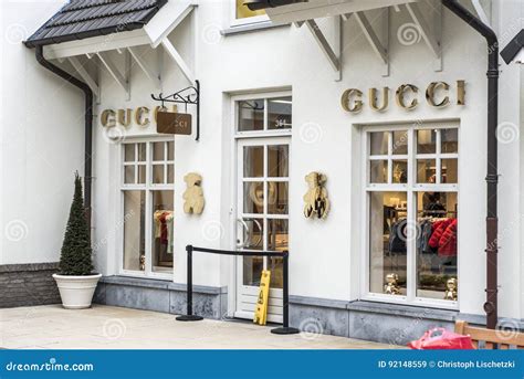 foto's van gucci roermond|Gucci .